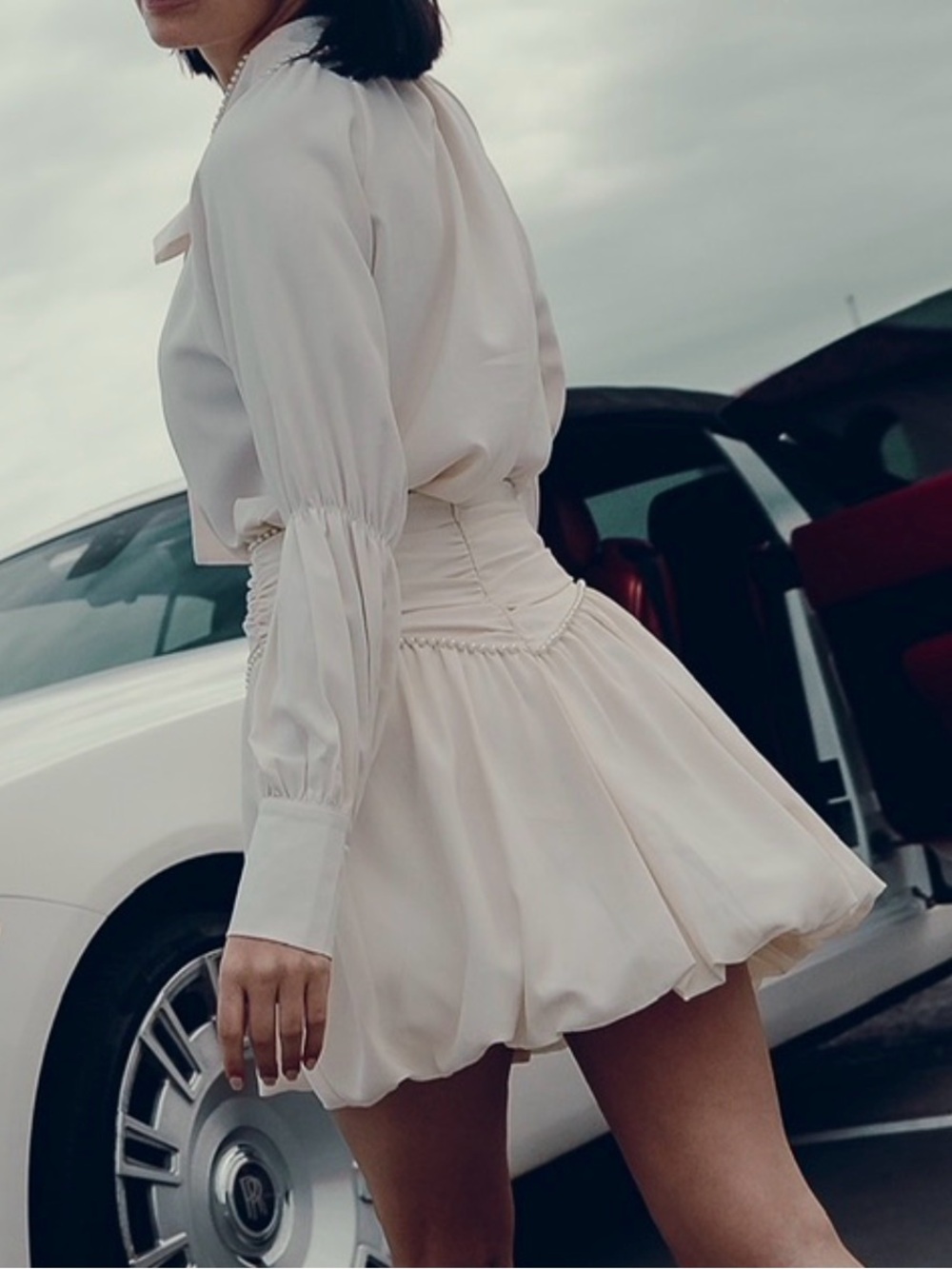 Akalia Cream Mini Skirt with Gathered Waist